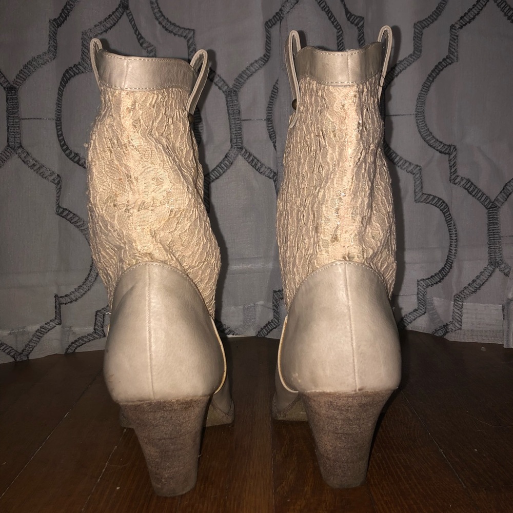 Buckle boots - Picture 3 of 8